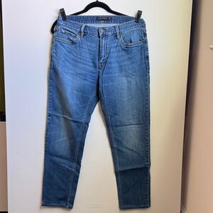 Banana Republic Men's Athletic Blue Jeans 32x30